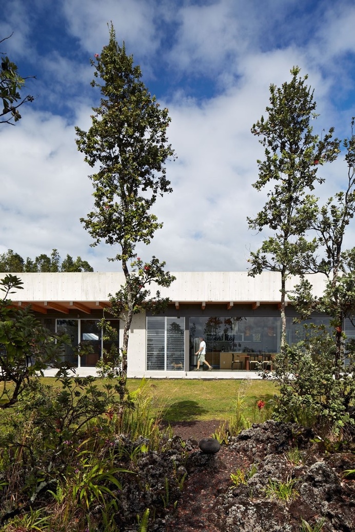 Lavaflow House in Hawaii