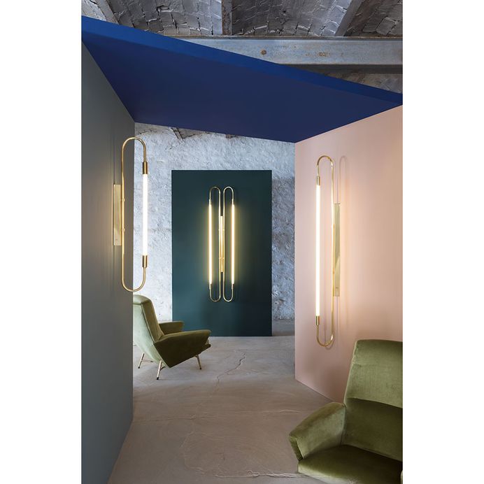 NEON WALL LIGHT by Magic Circus