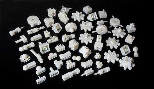 f | design #white