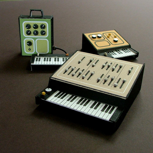 Synthesizers #miniatures #synth #craft #art #paper