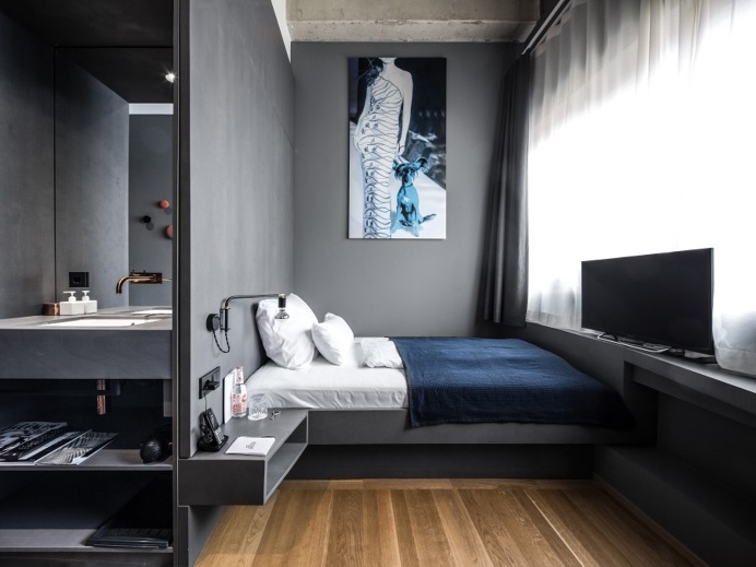 1970 Industrial Building Transformed into a Hotel in Munich