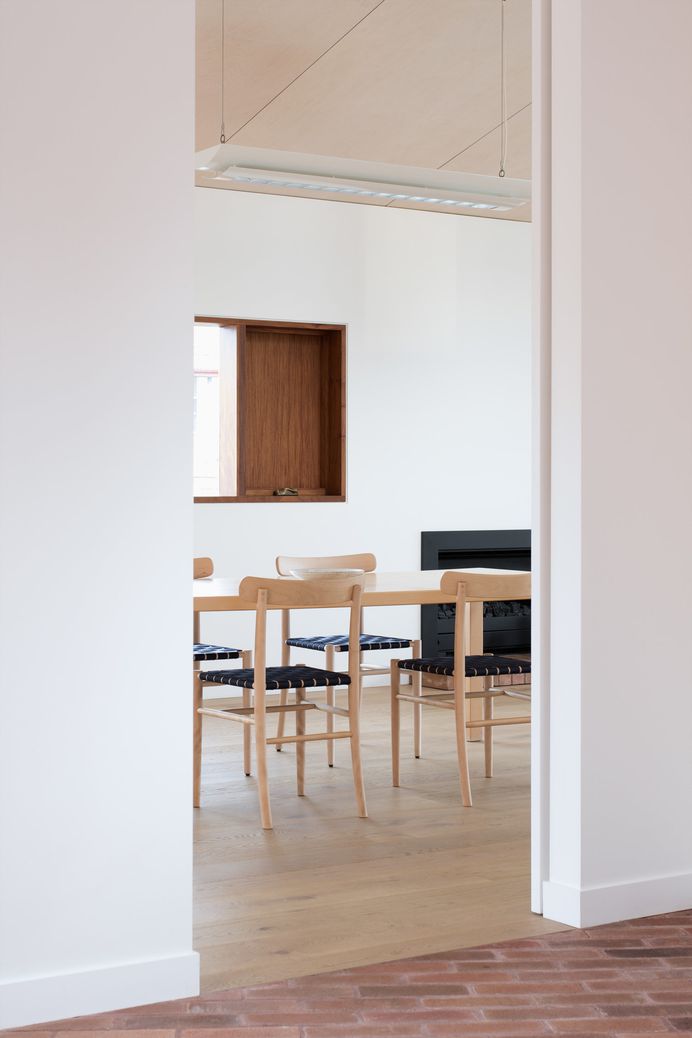 Three Piece House by Trias