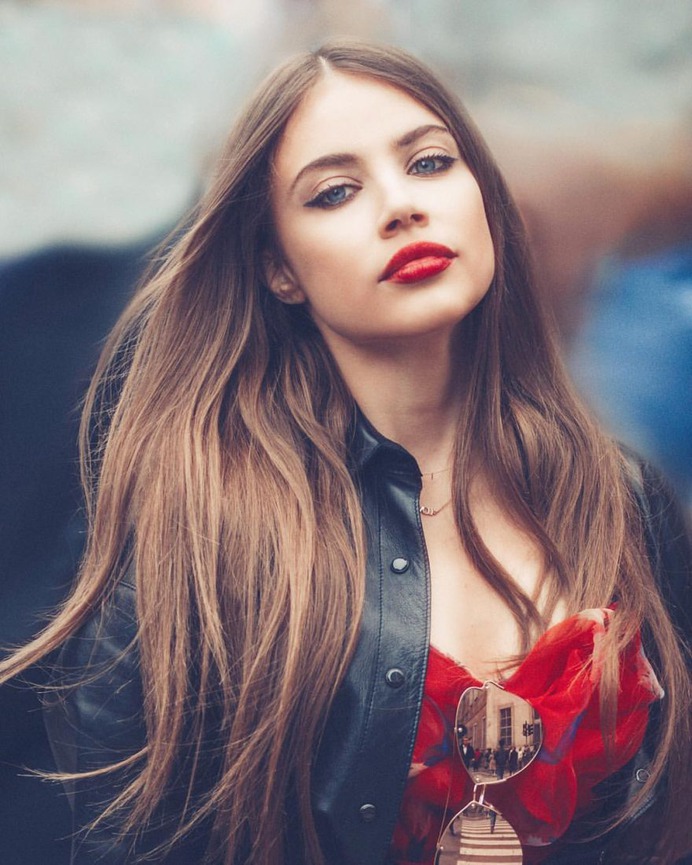 Gorgeous Beauty and Fashion Photography by Meric Hakan