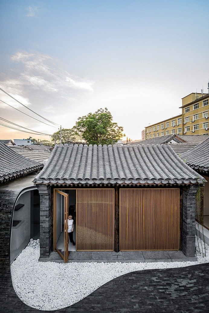 Traditional Siheyuan House in Beijing Inner City 16