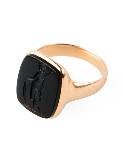 10 Essentials: Philip Crangi #intaglio #ring #gold