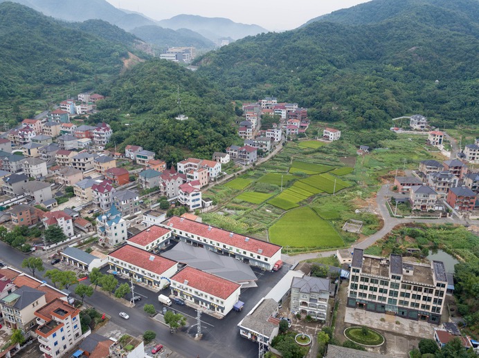 Xiafu Farmers' Market / Bengo Studio,© Hao Chen