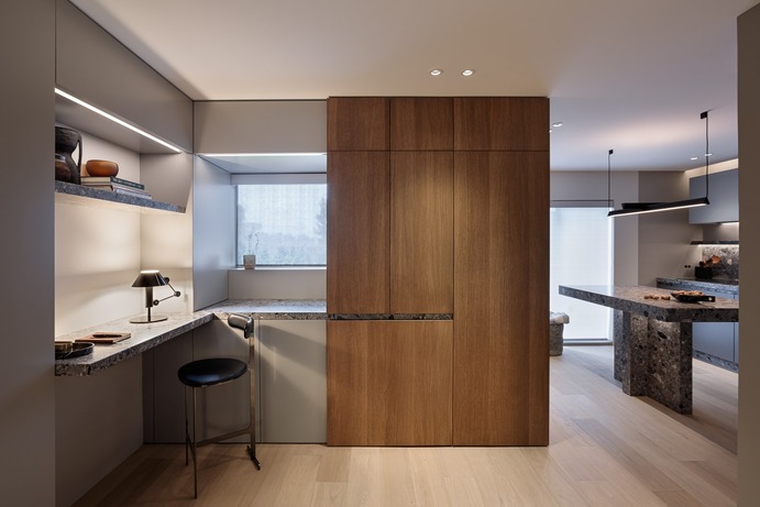 Quebec Street Townhouse by Falken Reynolds