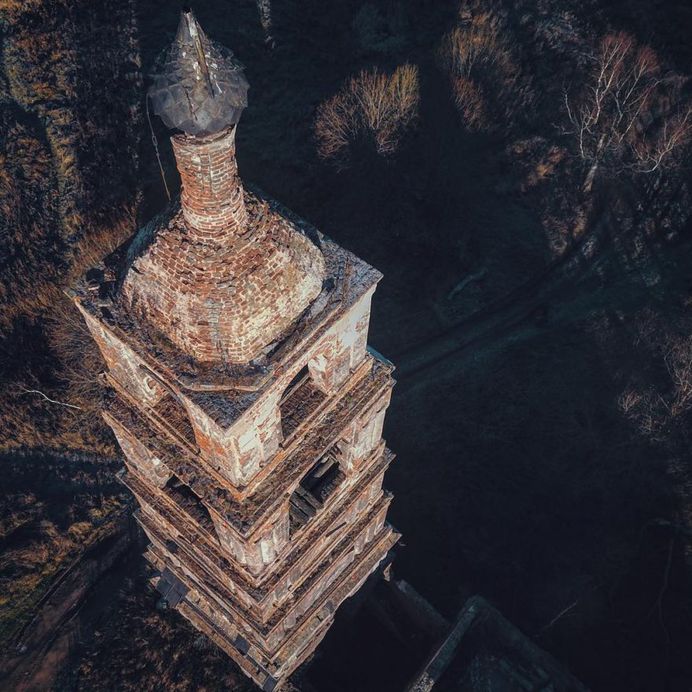 Abandoned Russia: Urbex Photography by Kseniya Savina