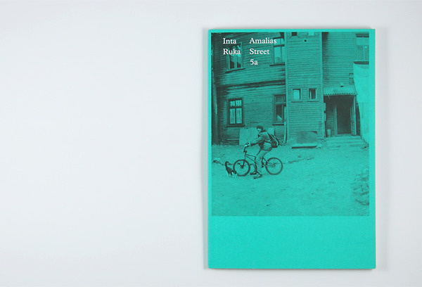 Büromarks http://www.carvalho bernau.com/graphicdesign/inta r... #book #cover #minimal #blue #teal #magazine #green