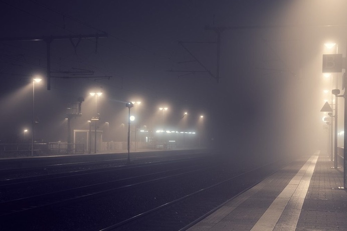 At Night: Urban Nightscape Photography by Andreas Levers
