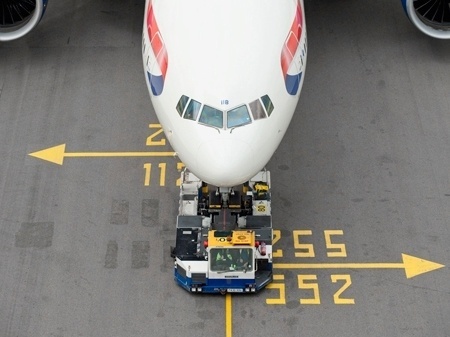 FormFiftyFive – Design inspiration from around the world » Blog Archive » Lee Mawdsley #mawdsley #lee #formfiftyfive #aircraft #photography #plane #symmetry #airport