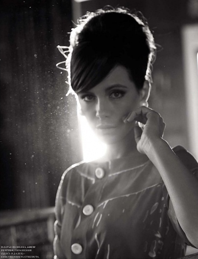 Design You Trust – Design and Beyond! #women #photography #sunlight