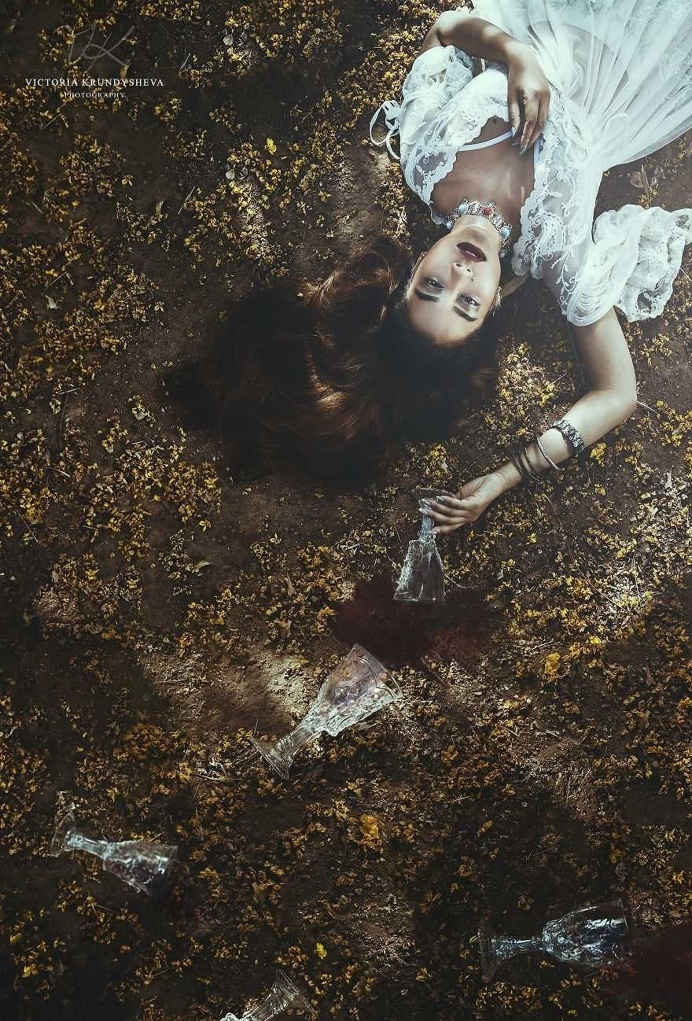 Unfreedom: Fine Art Portrait Photography by Victoria Krundysheva