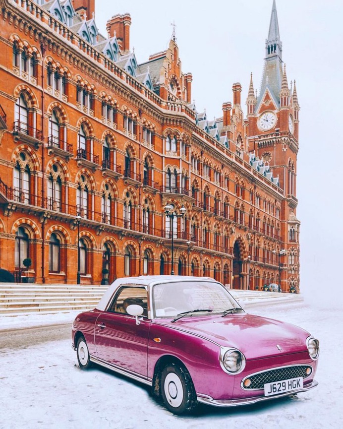 Creative and Colorful Street Photography by Mary Quincy