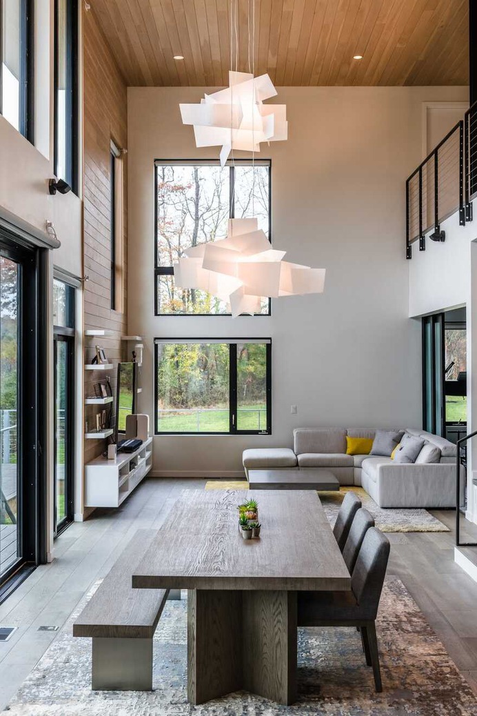Light-Filled Alternative to a Traditional Suburban Residence
