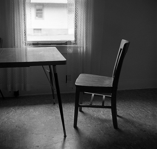 Three Lynx, dining room - Zeb Andrews #chair #simple #photogra #photography #square #table