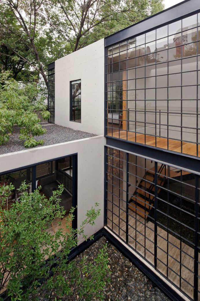 Warm Contemporary Home in Mexico City
