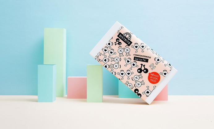 Somos Distrito Identity - Mindsparkle Mag Yeye Design designed the brand identity for Somos Distrito. Beautiful lenses to catch the eye when you go through the streets. #logo #packaging #identity #branding #design #color #photography #graphic #design #gallery #blog #project #mindsparkle #mag #beautiful #portfolio #designer