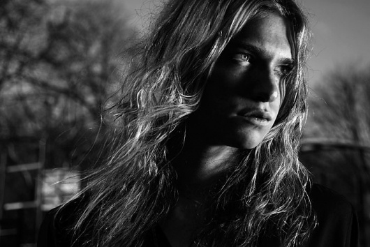 Therese Ã–hrvall #photography #white #black #and