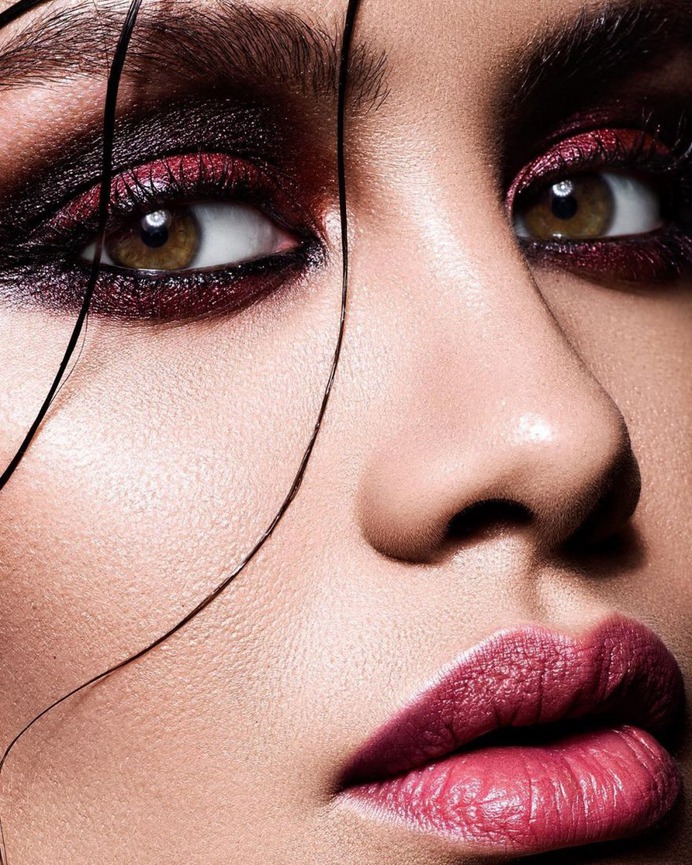 Astonishing Beauty and Fashion Photography by Laura Bello
