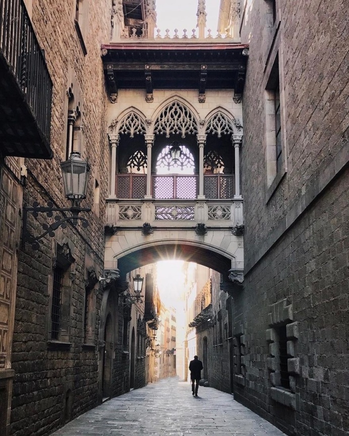 Stunning Architecture Instagrams by Tamara Peterson