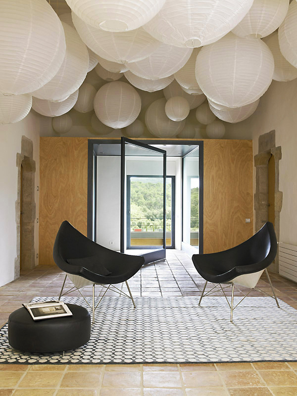 Drop Anchors: Photo #lamps #house