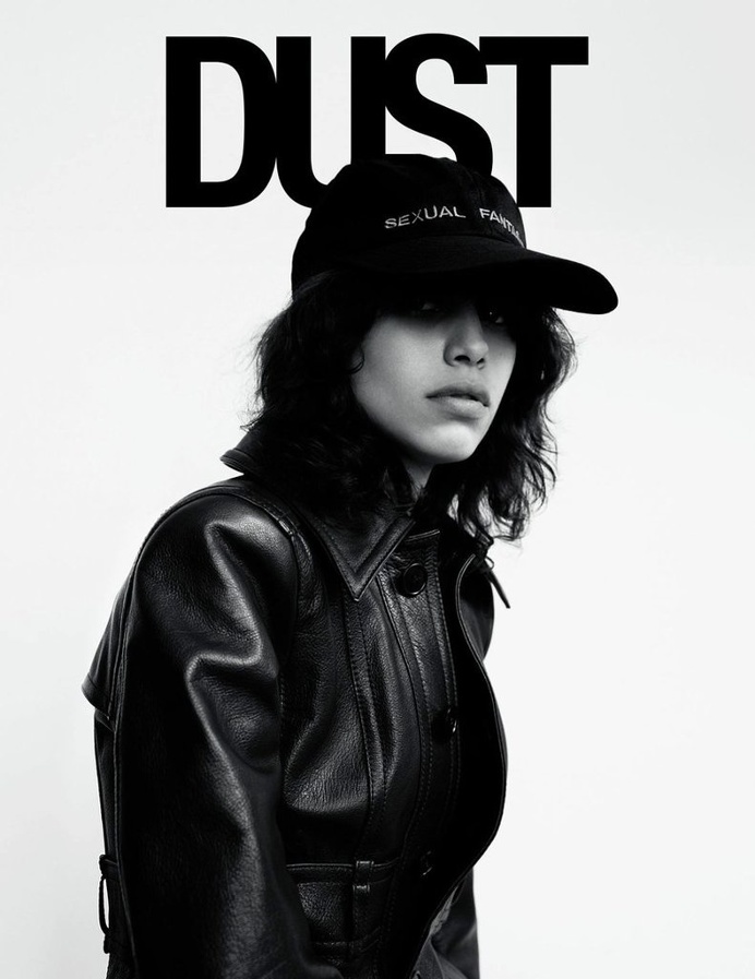 DUST Magazine Issue #9
