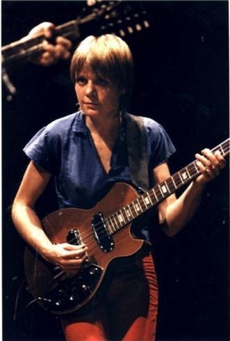 Tina Weimouth.jpg (331×490) #talking #heads