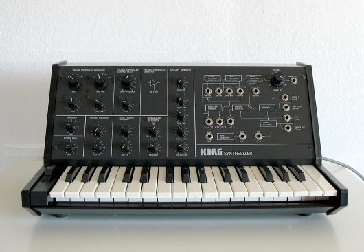 ms10-1.jpg 1106×767 pixels #synth #knobs #ms10 #korg #keys