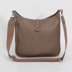 HERMÈS noble shoulder bag