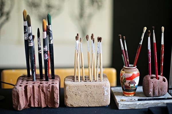 Artist studio in the old vicarage emmas designblogg #interior #design #decor #deco #brushes #decoration