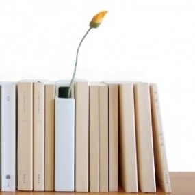 Porcelain planters by 224porcelain | Spoon & Tamago #objects #white #design #books #minimalist