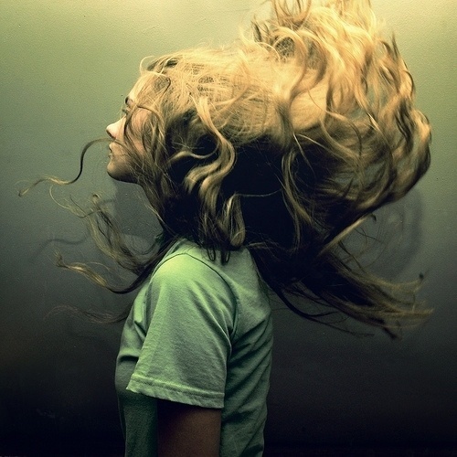 ZK0HIaCaHp0f6siybSHYGr0uo1_500.jpg 500×500 pixels #hair #woman