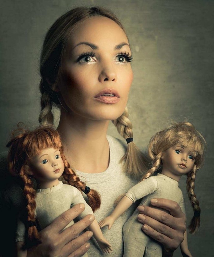 Gorgeous Fine Art Portraits by Lars V. Andersen