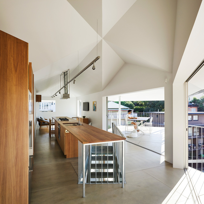 House in Hamilton by Tato Architects