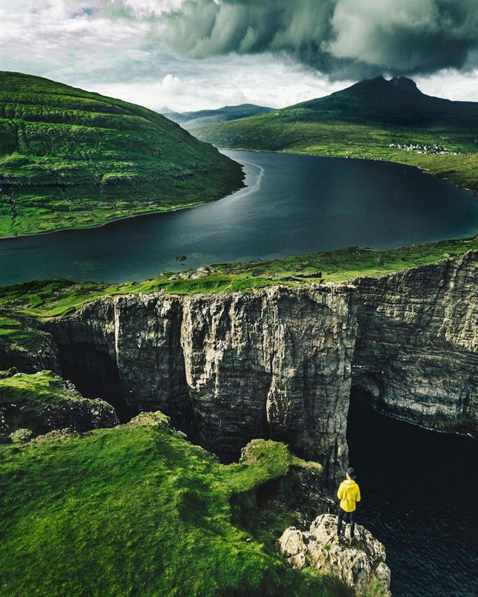#instatravel: Gorgeous Adventure Landscapes by Francesco Salvaggio