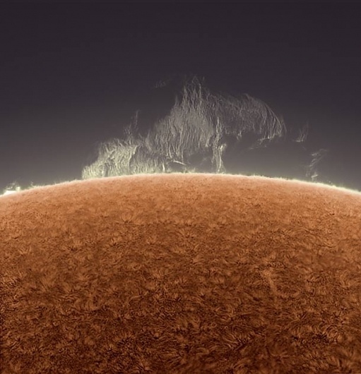 The delicate tendrils of a solar dragon | Bad Astronomy | Discover Magazine #sun #photography #flair