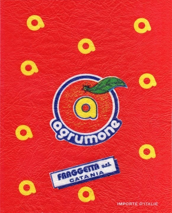 www.legufrulabelofolie.fr the site légufrulabelophiles, collectors label fruit and vegetables #fruit #paper