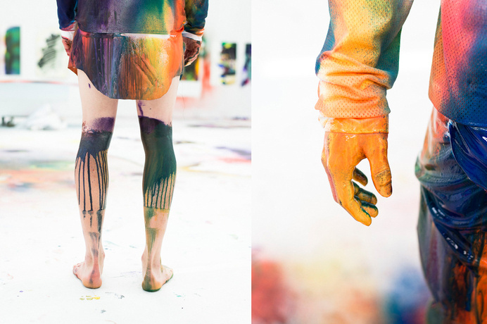 Katharina Grosse for Julian Zigerlis SS14 Through the print collaboration with the Berlin based artist Katharina Grosse, Julian Zigerli dev #paint #colors #painting