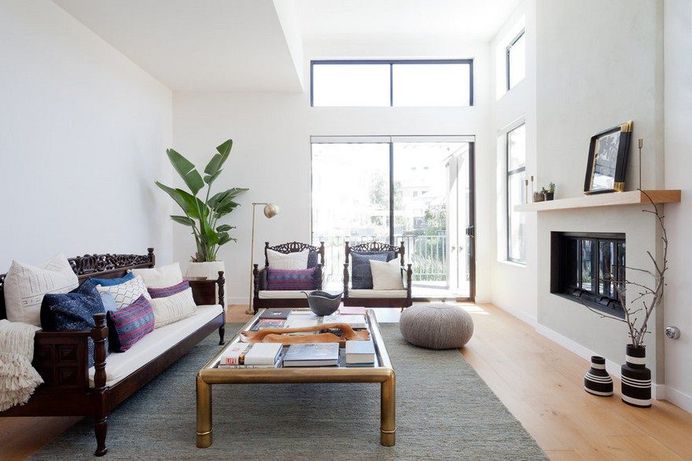 Irvine Townhouse Combines Modern Design with Cultural Traditions