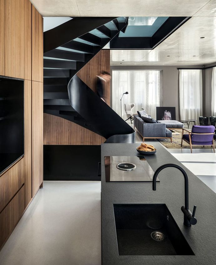 White Concrete House with Old Romantic Spirit - InteriorZine