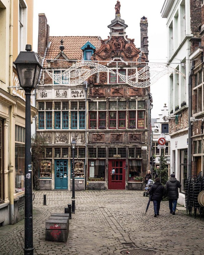 #living_europe: Wonderful Cityscapes by Quan Engine