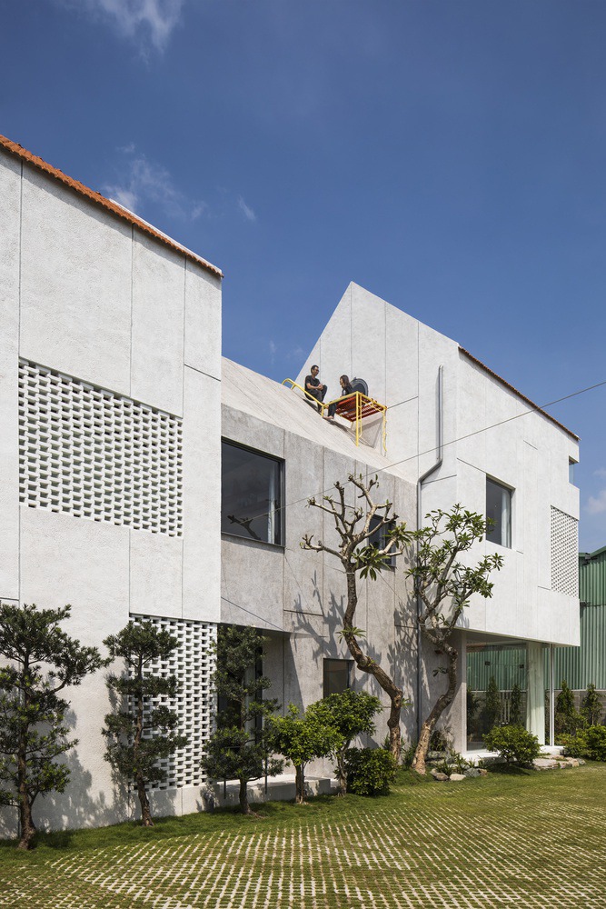 Villa T House / Time Architects