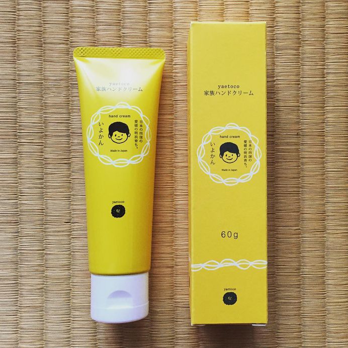 #ehime #iyokan #kazokuhandcream #yaetoco #handcream #packaging