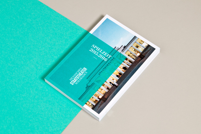 #theatre #staatstheater #wiesbaden #green #typography #tungsten #editorial #program #rotate #frame #underline #filius