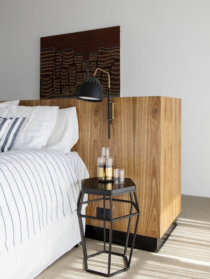 Art Deco House Transformed into a Spacious Modern Australian Home 14