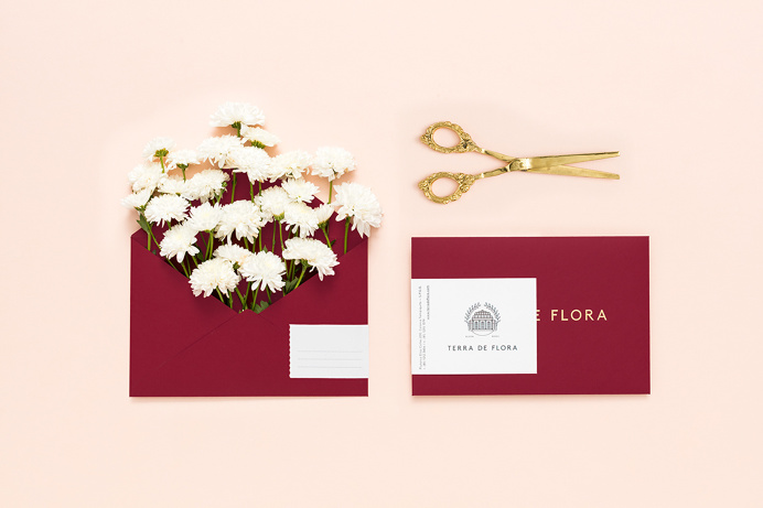 Terra de Flora by Param branding design corporate identity pink new modern style best cool minimal graphic designer mindsparkle mag www.min