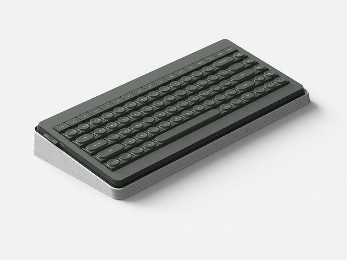 Keyboard for Creative's Desk - Slide