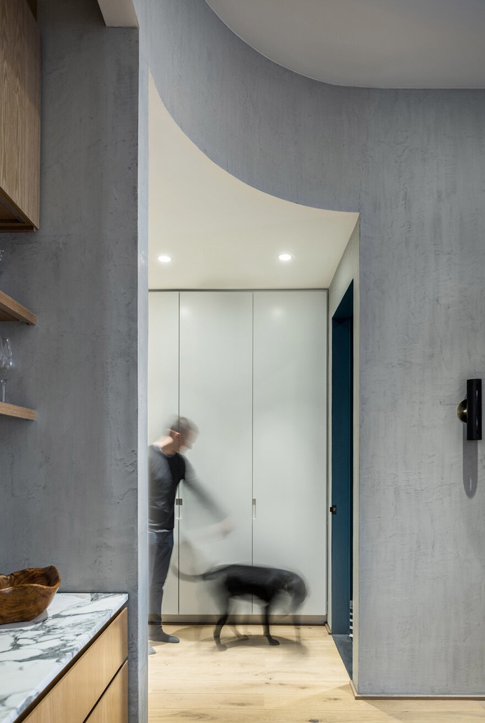 NoMad Loft Designed by Worrell Yeung in Former Manhattan Hotel