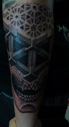 sku.jpg (JPEG-Grafik, 698x1280 Pixel) #skull #tattoo